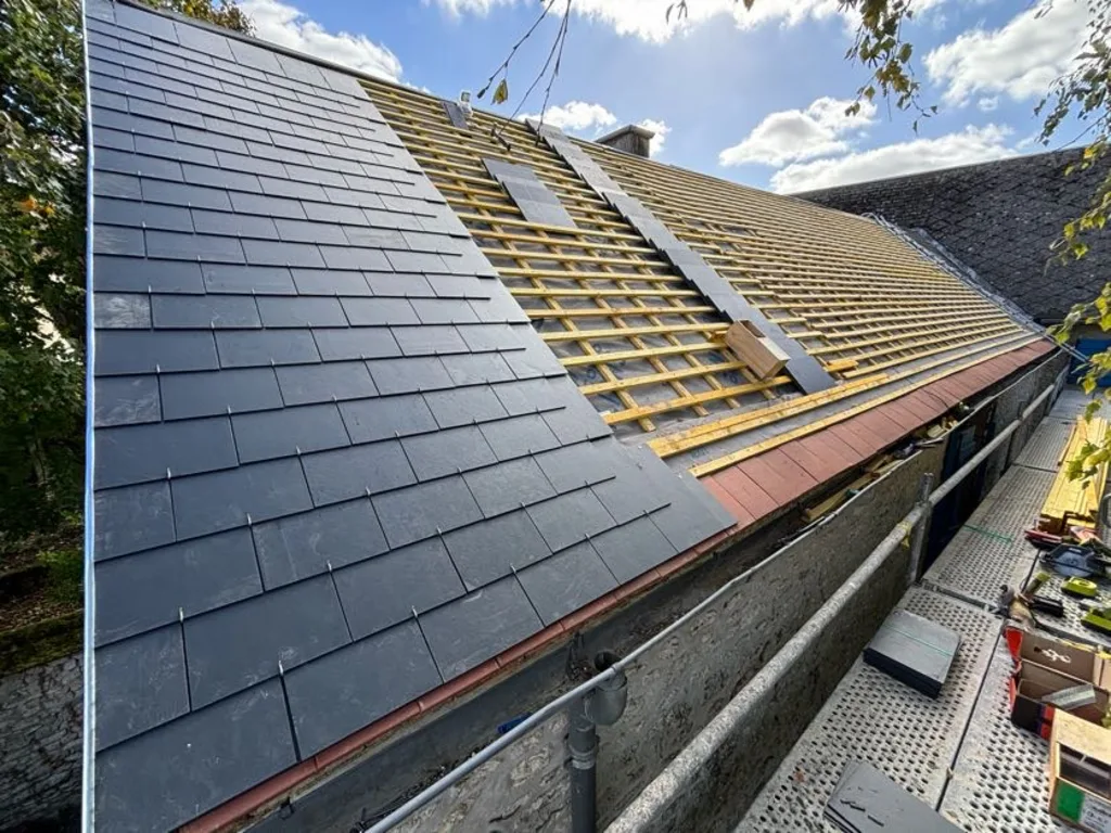 Rénovation de toiture réalisée par Maison Dallau